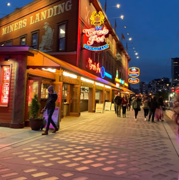 Meet your Posher, Akiofps - Picture 1 of 1